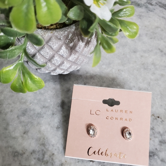 LC Lauren Conrad Jewelry - LC Lauren Conrad Rose Gold Studs